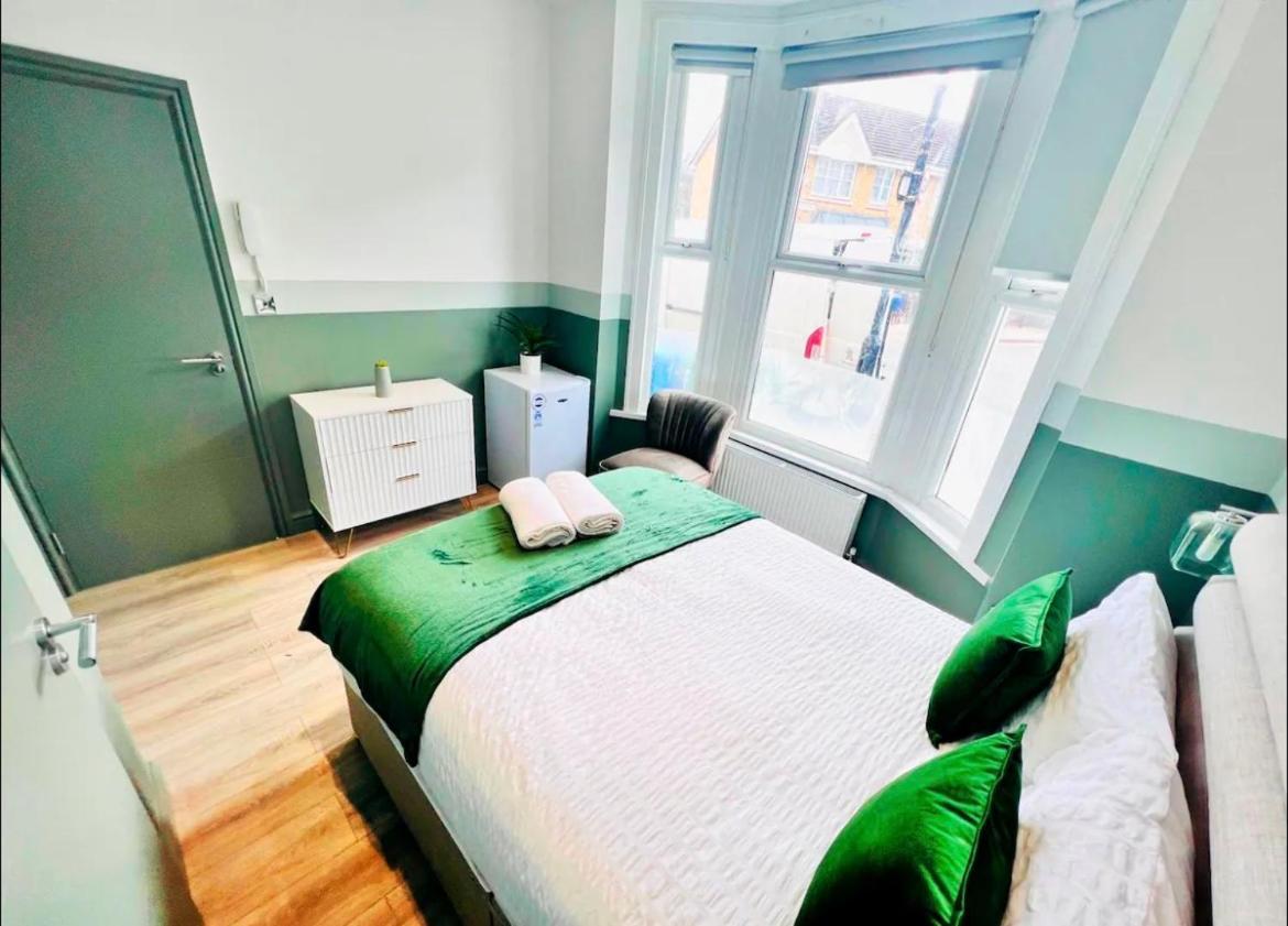 London 43 Ensuite Room Look Like Hotel Top Locations Exterior photo
