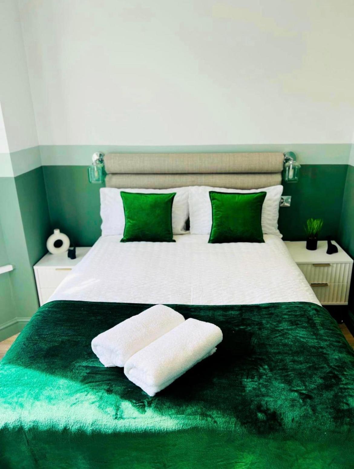 London 43 Ensuite Room Look Like Hotel Top Locations Exterior photo